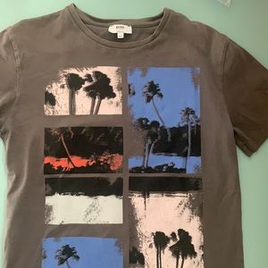 Hugo boss T-shirt size small